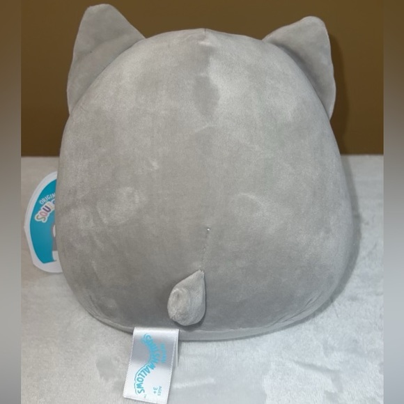 Squishmallows 🦴☕️ Casmir the Husky with Hot Cocoa Gray Plush - Picture 2 of 3